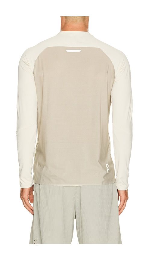 Performance Lg-T in Cream. - size L (also in M, S, XL/1X, XS, XXL/2X) - On - Modalova