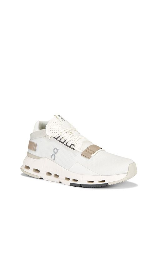 Cloudnova 2 in White. - size 10 (also in 10.5, 11, 11.5, 12, 12.5, 13, 7, 7.5, 8, 8.5, 9, 9.5) - On - Modalova