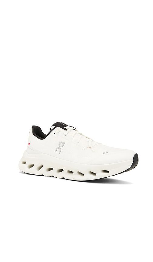 Cloudtilt Sneaker in White. - size 10 (also in 10.5, 11, 11.5, 12, 12.5, 13, 14, 8, 8.5, 9, 9.5) - On - Modalova