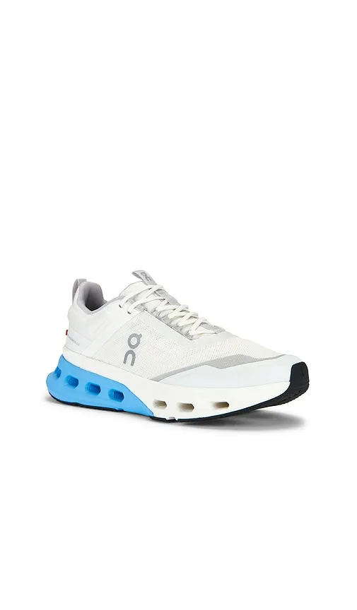Cloudnova X in White. - size 10 (also in 10.5, 11, 11.5, 12, 13, 8, 8.5, 9, 9.5) - On - Modalova