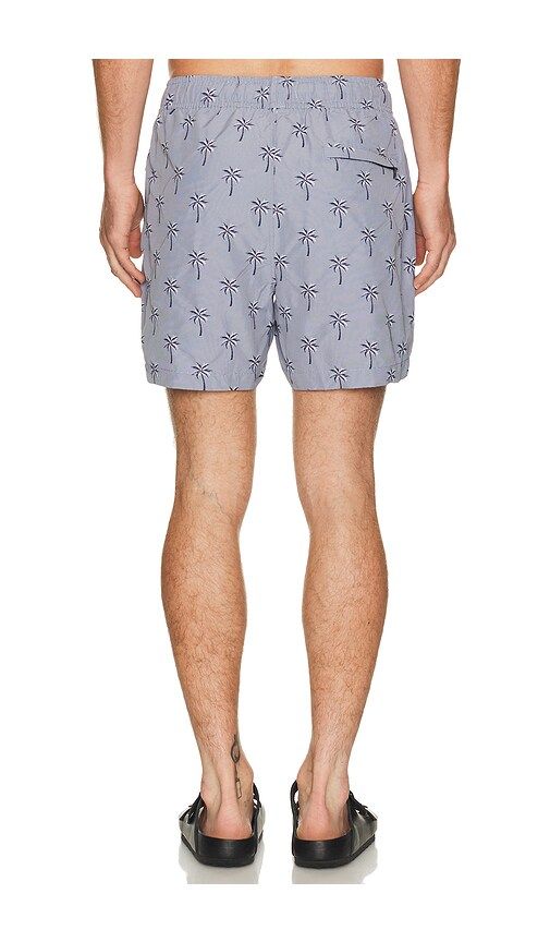 Charles 5 Swim Trunk in Blue. - size M (also in S, XL/1X) - onia - Modalova