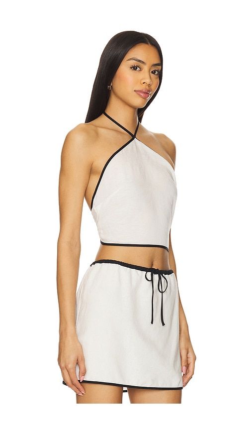Air Linen Cropped Halter Top in Ivory. - size L (also in M, XL) - onia - Modalova