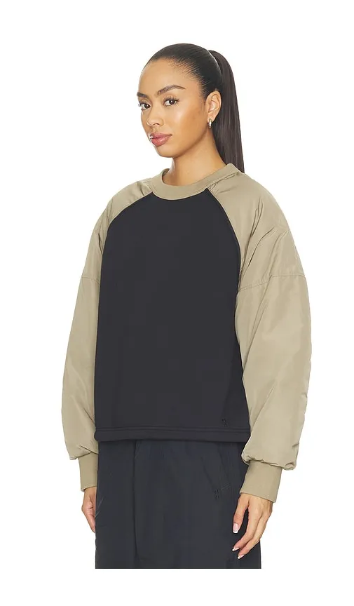 X Zendaya Oversized Crewneck in Tan. - size L (also in M, S, XL, XS) - On - Modalova