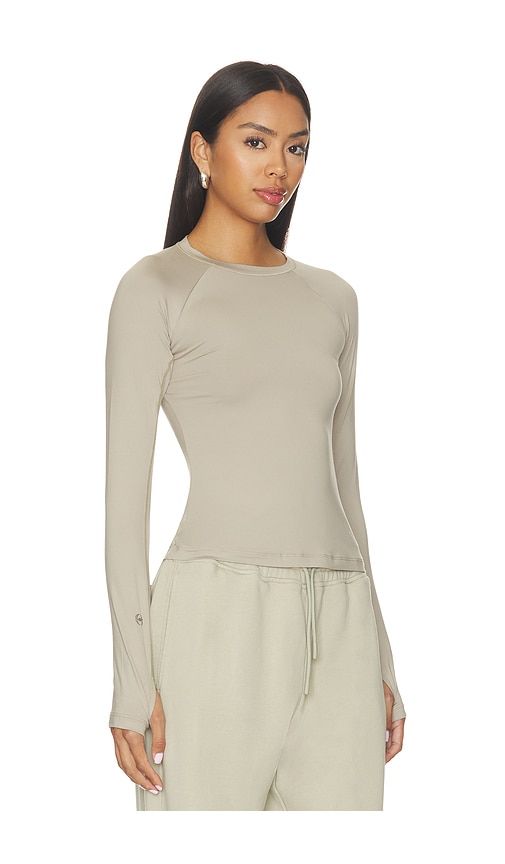 X Fka Twigs Studio Lg Sleeve Tee in Tan. - size M (also in XS) - On - Modalova