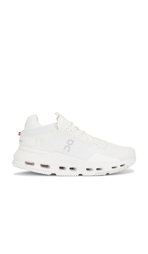 Cloudnova 2 Sneaker in White. - size 10 (also in 10.5, 9, 9.5) - On - Modalova