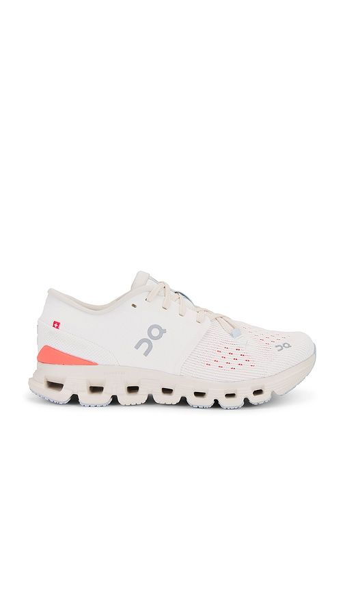 Cloud X 4 Sneaker in . - size 10 (also in 8.5, 9.5) - On - Modalova