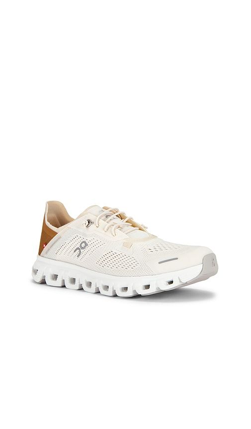 Cloud 6 Coast Sneaker in Beige. - size 6 (also in 6.5, 7, 7.5) - On - Modalova