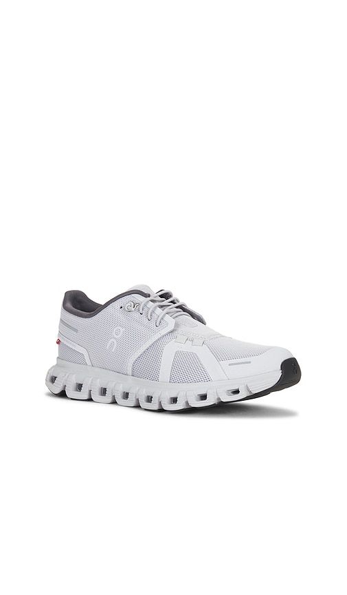 Cloud 6 Sneaker in Grey. - size 10 (also in 10.5, 11, 5, 5.5, 6, 6.5, 7, 7.5, 8, 8.5, 9, 9.5) - On - Modalova