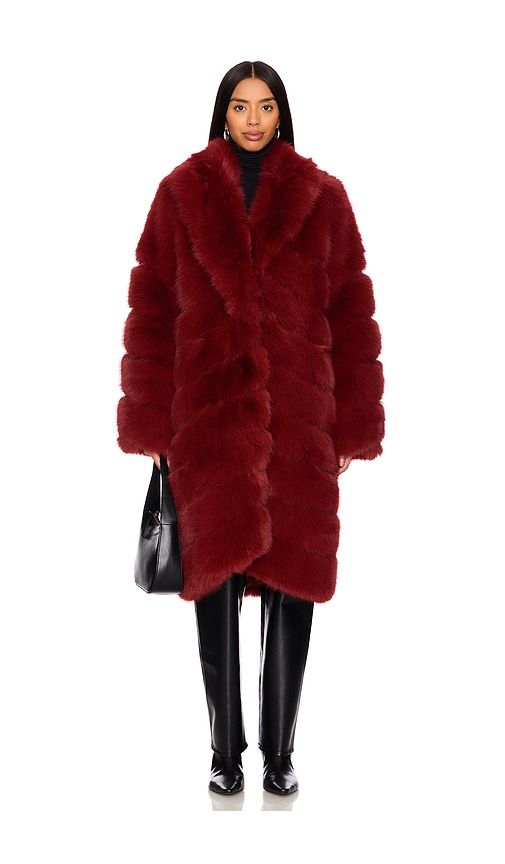 Copenhagen Faux Fur Coat in Red. - size M (also in S) - OW Collection - Modalova