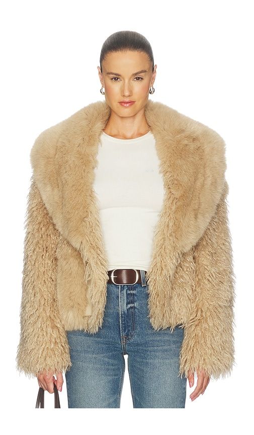 Alva Faux Fur Jacket in . - size L (also in M, S, XS) - OW Collection - Modalova