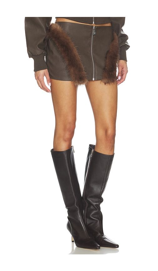 Bela Faux Fur Mini Skirt in . - size L (also in M, S, XS) - OW Collection - Modalova