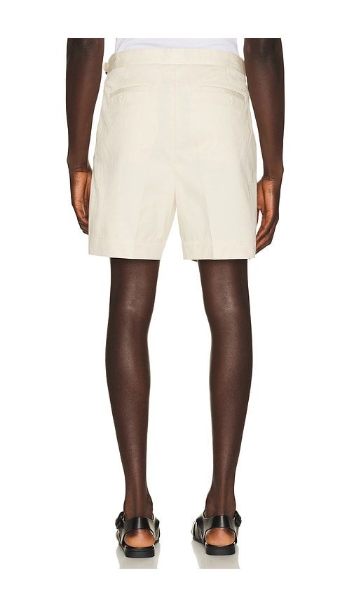 Blake Double Pleated Shorts in Cream. - size 30 (also in 32, 36) - Percival - Modalova