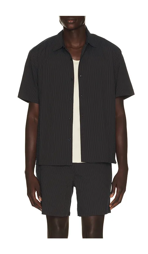 Rowan Seersucker Boxy Shirt in Blue. - size L (also in S, XL/1X) - Percival - Modalova