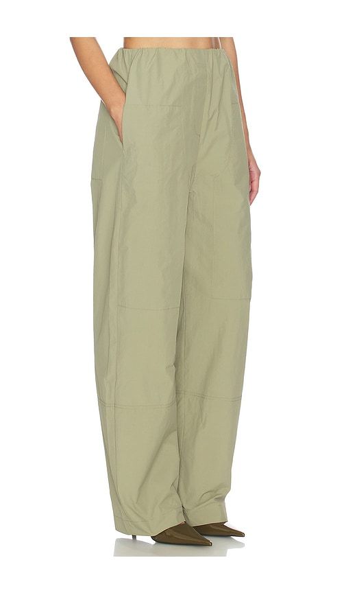 Cocoon Trackpant in Olive. - size L (also in M, S, XS) - Paris Georgia - Modalova