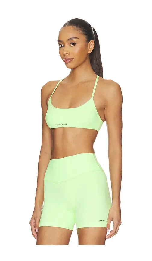 Reveal Sports Bra in Green. - size L (also in M, S) - P.E Nation - Modalova