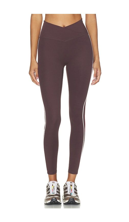 Clarity Legging in Brown. - size M (also in S) - P.E Nation - Modalova