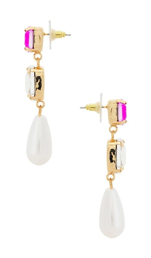 Alexis Pearl Drop Earrings in Pink - petit moments - Modalova