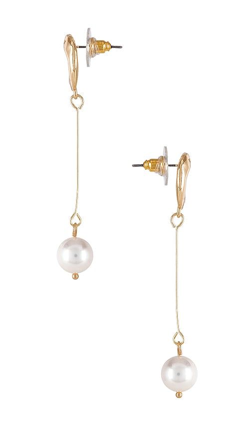 Kylie Earrings in Metallic - petit moments - Modalova