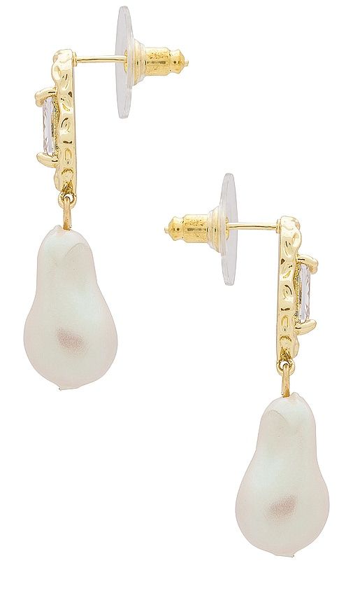 Abigail Earrings in - petit moments - Modalova