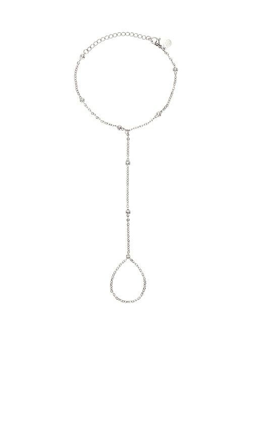 Sol Hand Chain Bracelet in Metallic - petit moments - Modalova