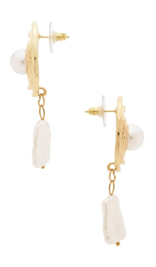 Lynn Earrings in Metallic - petit moments - Modalova