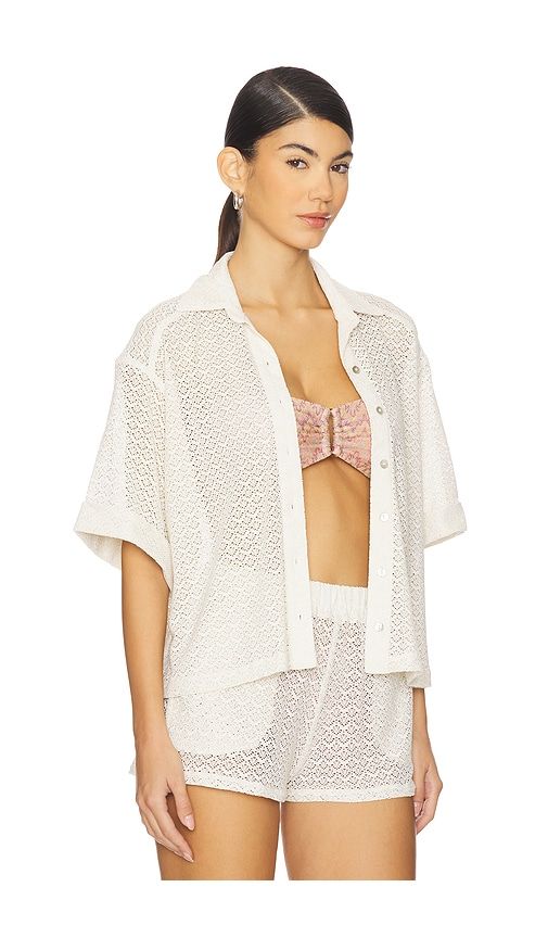 Blake Button Up Top in Beige. - size M/L (also in XS/S) - PQ - Modalova