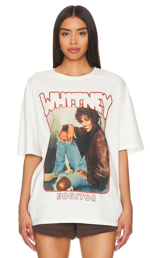 Whitney Houston Smile Oversized Tee in White. - size L (also in M, S, XL/1X) - Philcos - Modalova