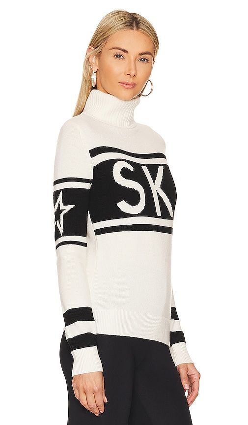 Schild Sweater in White. - size L (also in XL) - Perfect Moment - Modalova
