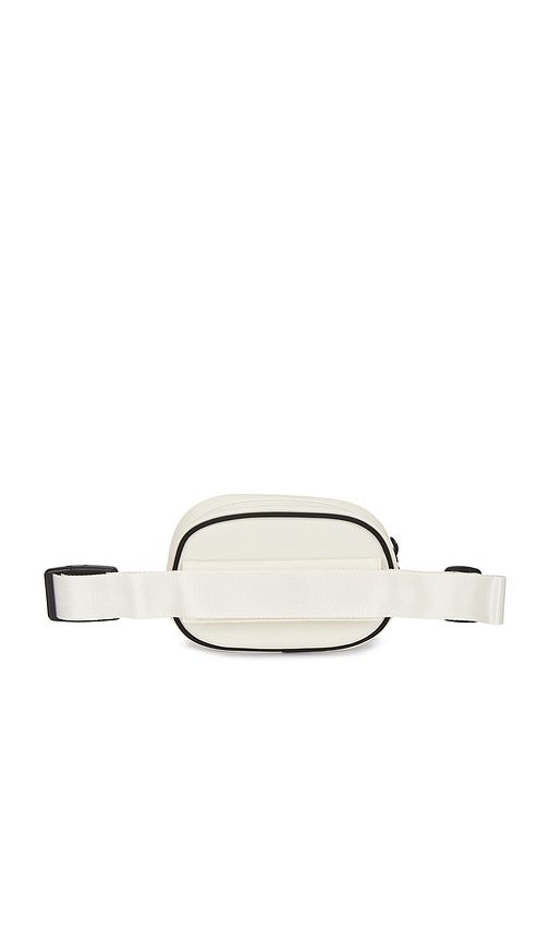 Star Bum Bag in White - Perfect Moment - Modalova