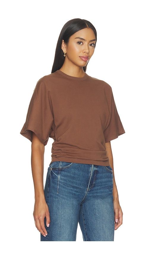 Veronica Kimono Sleeve Fitted Tee in Brown. - size L (also in M, S, XS) - PISTOLA - Modalova
