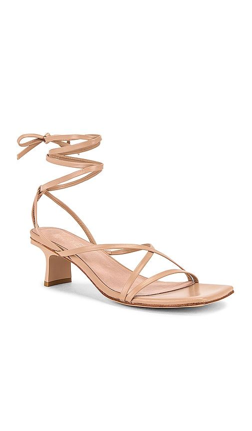 Delaney Heel in Beige. - size 5.5 (also in 6, 6.5, 7, 7.5, 8, 8.5) - RAYE - Modalova