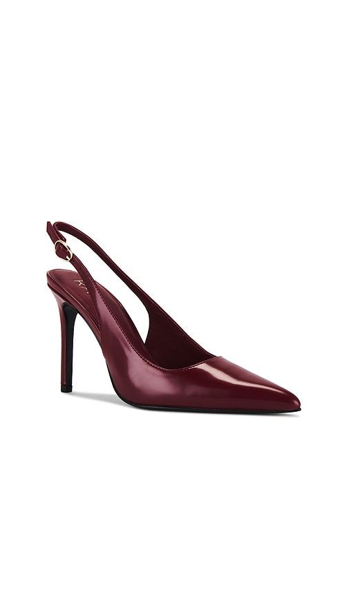 Calla Pump in Red. - size 10 (also in 5, 6, 7, 8, 9) - RAYE - Modalova