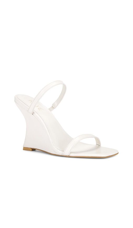 Peretti Sandal in . - size 10 (also in 8.5, 9, 9.5) - RAYE - Modalova