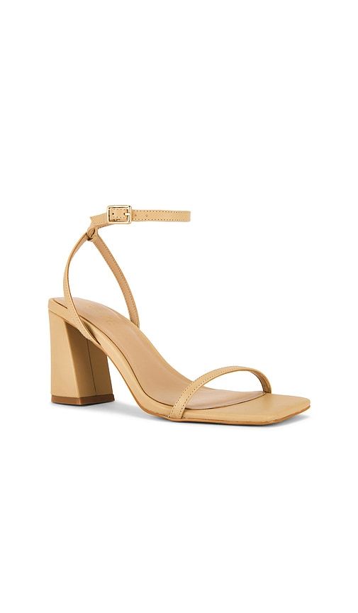 Zaza Heel in Nude. - size 10 (also in 6, 8) - RAYE - Modalova