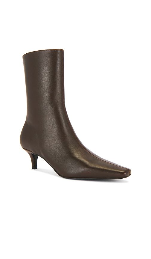 Karina Boot in Chocolate. - size 10 (also in 6, 7, 8, 9) - RAYE - Modalova