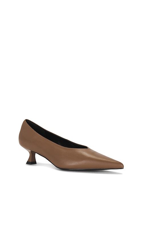 Lua Pump in . - size 10 (also in 5.5, 6, 6.5, 7, 7.5, 8, 8.5, 9, 9.5) - RAYE - Modalova