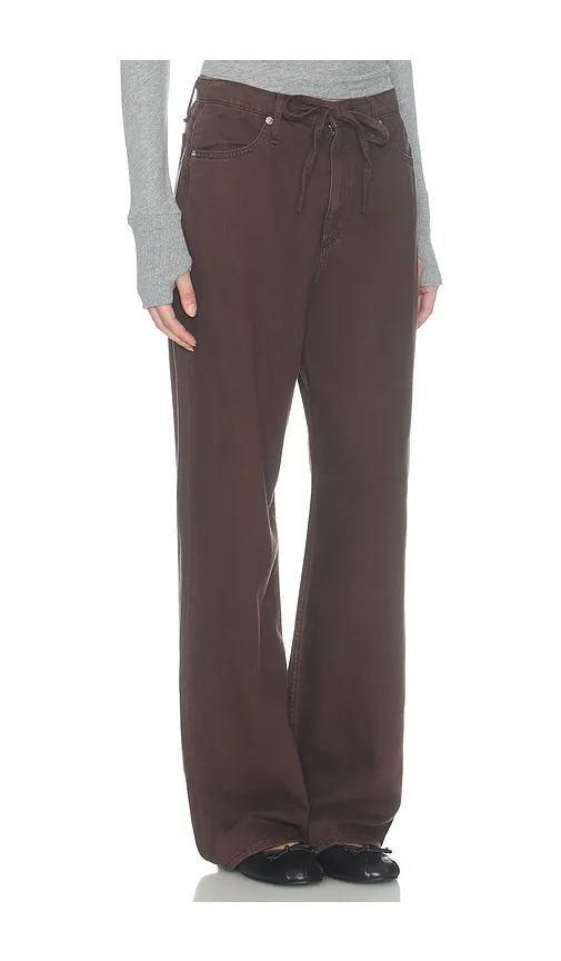 Featherweight Phoebe Drawstring Wide Leg Jean in Brown. - size M (also in S, XL, XS) - Rag & Bone - Modalova