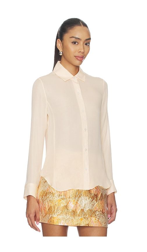 Silk Georgette Button Up Shirt in Peach. - size L (also in M, S, XL, XS) - RENGGLI - Modalova