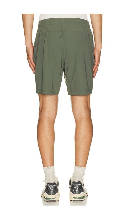 Pursuit Short Unlined in . Taglia L. Also in S, XL/1X - Rhone - Modalova
