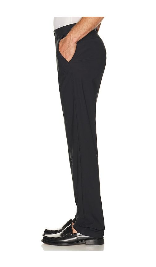 Commuter Pant Regular in . - size 28 (also in 30, 32, 34, 38) - Rhone - Modalova