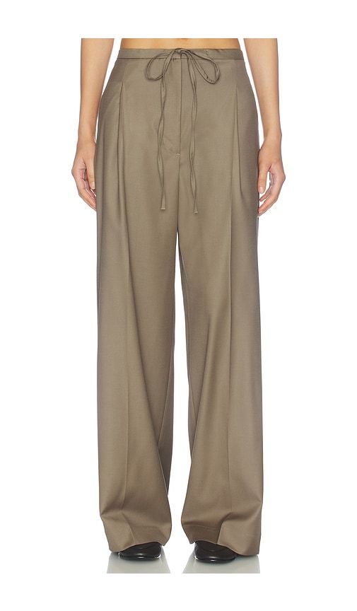 Relaxed Drawstring Trousers in Brown. - size 32 (also in 34, 36, 38, 40) - Rohe - Modalova