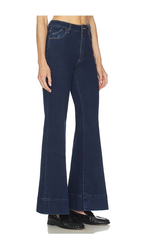 Eastcoast Flare Jeans in Blue. - size 31 (also in 32, 34) - ROLLA'S - Modalova