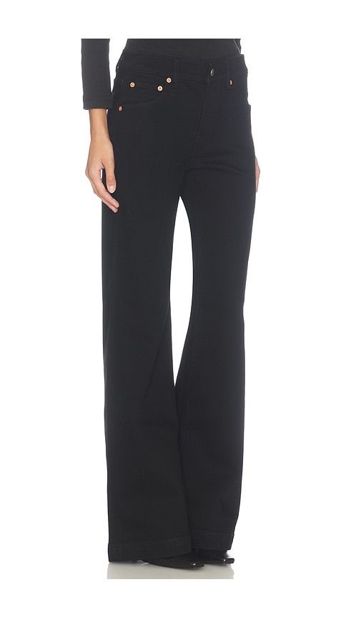 Jane Aline Flare Jeans in Black. - size 23 (also in 24, 25, 26, 27, 28, 29, 30, 31, 32, 33, 34) - ROLLA'S - Modalova