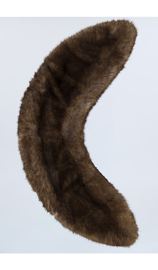 Elyonne Faux Fur Shawl in - REVOLVE LOS ANGELES - Modalova