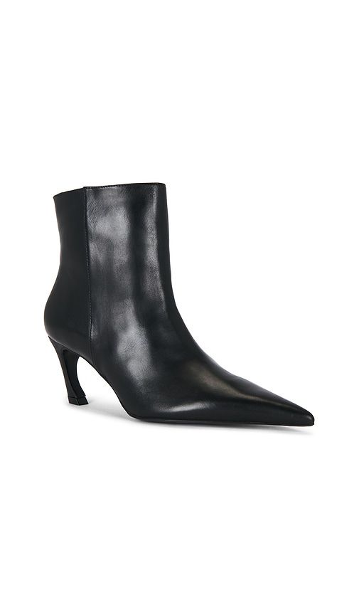 Lexi Bootie in . - size 10 (also in 6, 6.5, 7, 7.5, 8, 8.5, 9, 9.5) - Schutz - Modalova