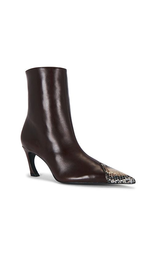 Lexi Pull-on Bootie in Brown. - size 10 (also in 6, 6.5, 7, 7.5, 8, 8.5, 9, 9.5) - Schutz - Modalova