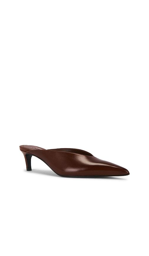 Loren Mid Mule Pump in Brown. - size 6 (also in 6.5) - Schutz - Modalova