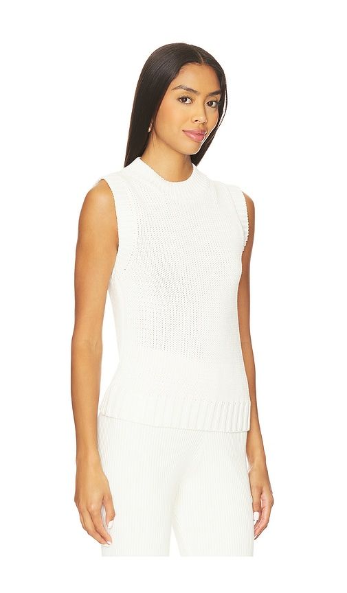 Kali Knit Vest in White. - size S (also in XL, XS, XXL) - SNDYS - Modalova