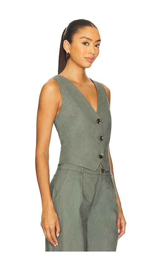 X REVOLVE Allegra Linen Vest in Olive. - size L (also in M, S, XS, XXS) - SNDYS - Modalova