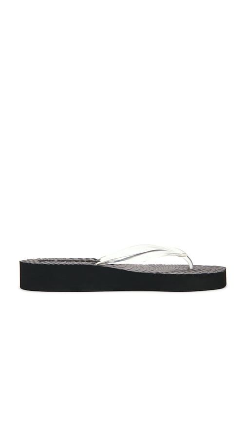 Tapered Platform Flip Flop in Black. - size 38 (also in 39, 40) - Sleepers - Modalova